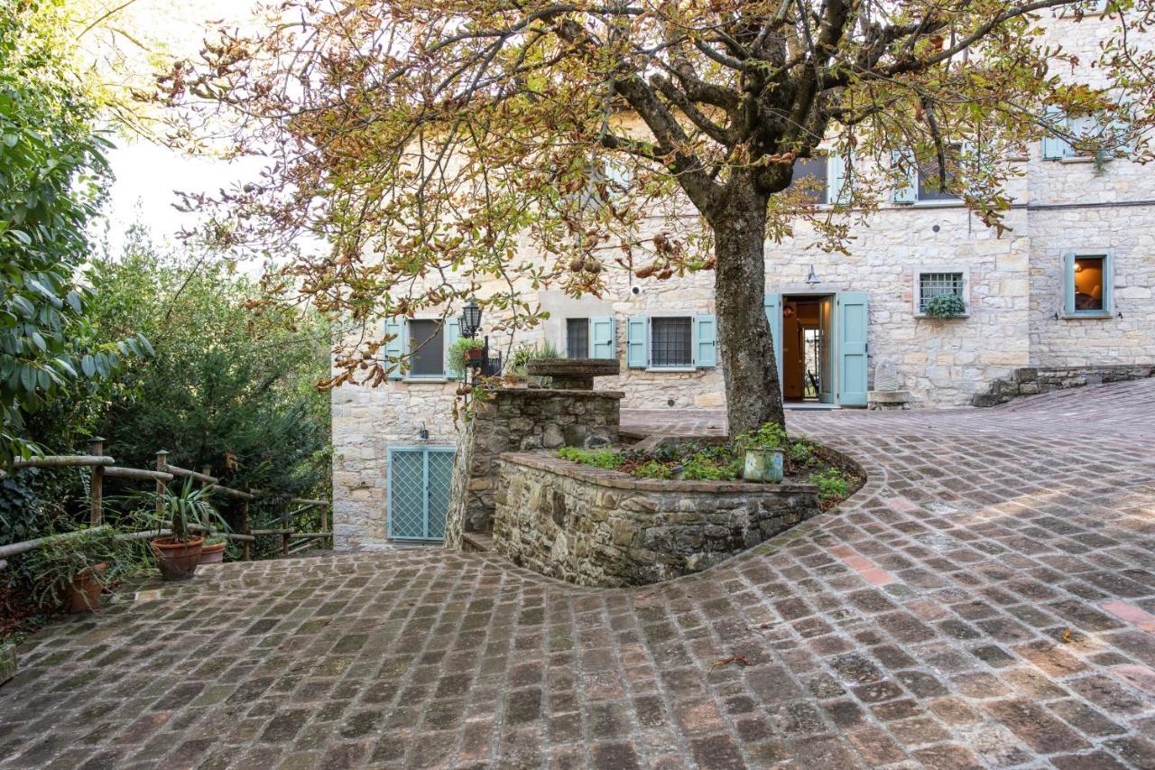 La Marcona Apartment Serramazzoni Luaran gambar