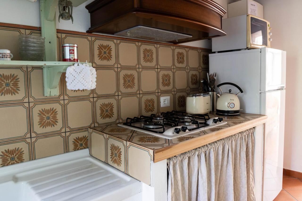 La Marcona Apartment Serramazzoni Luaran gambar