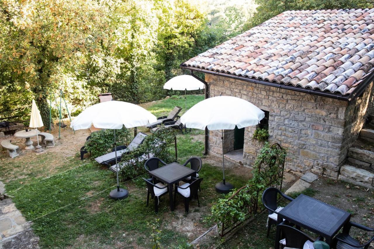 La Marcona Apartment Serramazzoni Luaran gambar