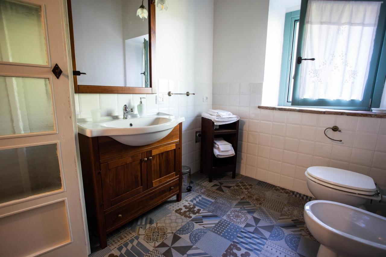La Marcona Apartment Serramazzoni Luaran gambar
