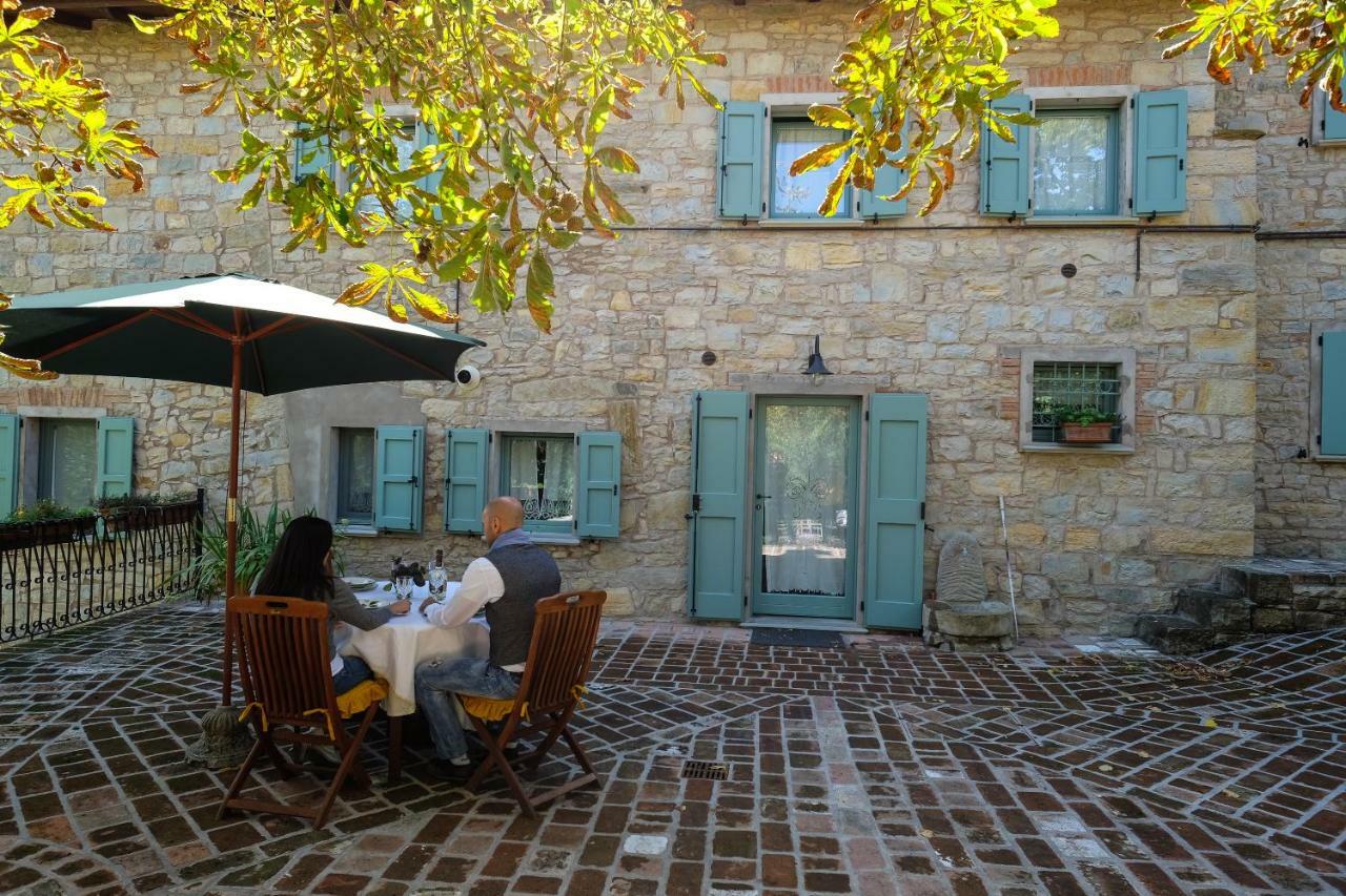 La Marcona Apartment Serramazzoni Luaran gambar
